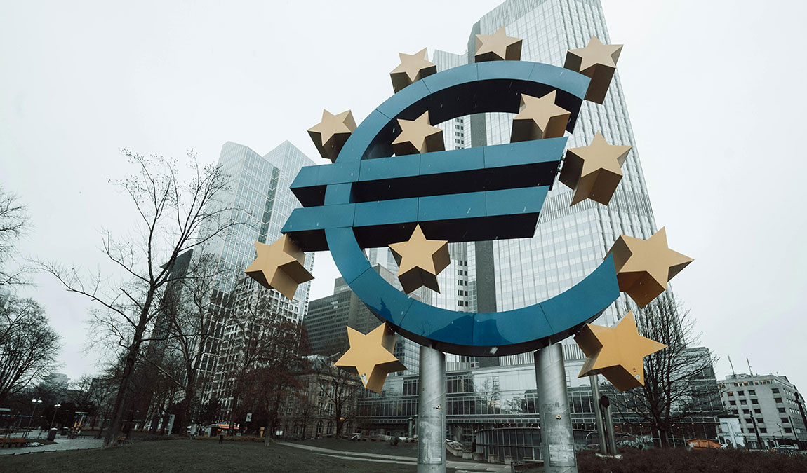 euro-europe-gdp-bond
